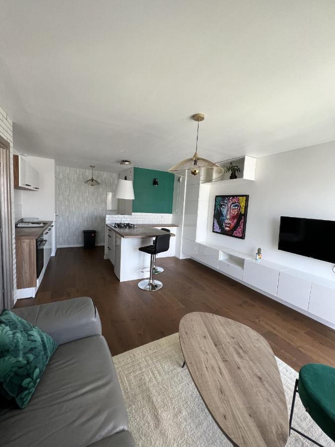 Appartement Accueillant, Tres Bien Situe Nantes Luaran gambar